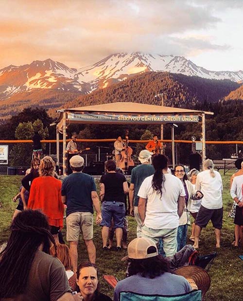 People from near and far enjoying the Mt. Shasta Concert Series 